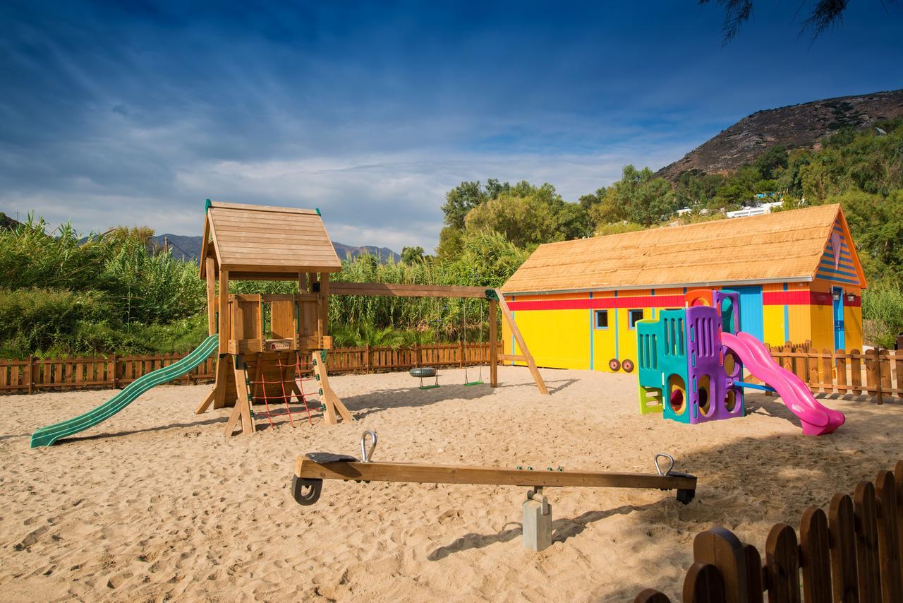 Fodele Beach Water Park Resort Exterior foto